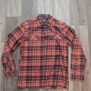 Patagonia Fjord Flannel Rust Orange and Black Plaid Button-Up Shirt Men's Medium